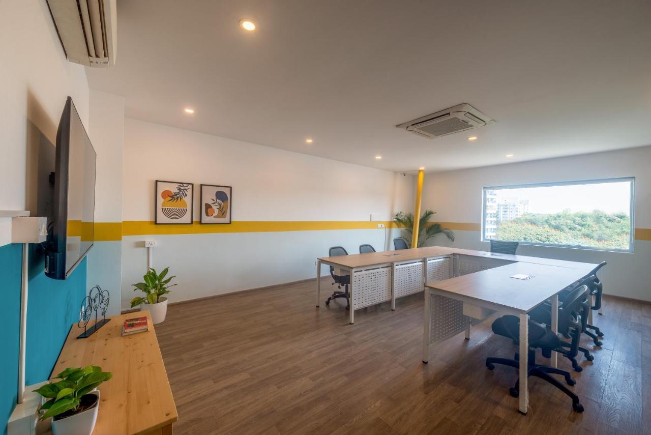 Olive Hotel Indiranagar By Embassy Group Bangalore Buitenkant foto