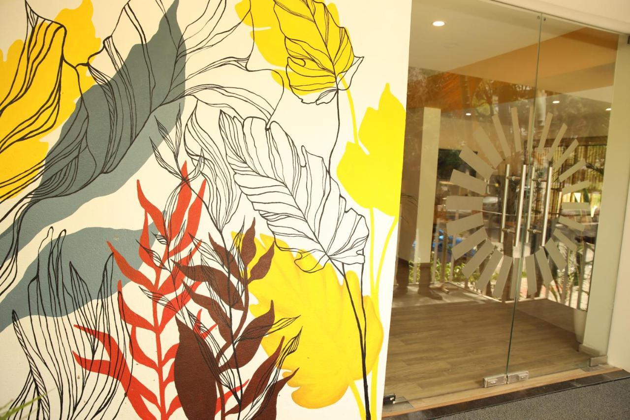 Olive Hotel Indiranagar By Embassy Group Bangalore Buitenkant foto